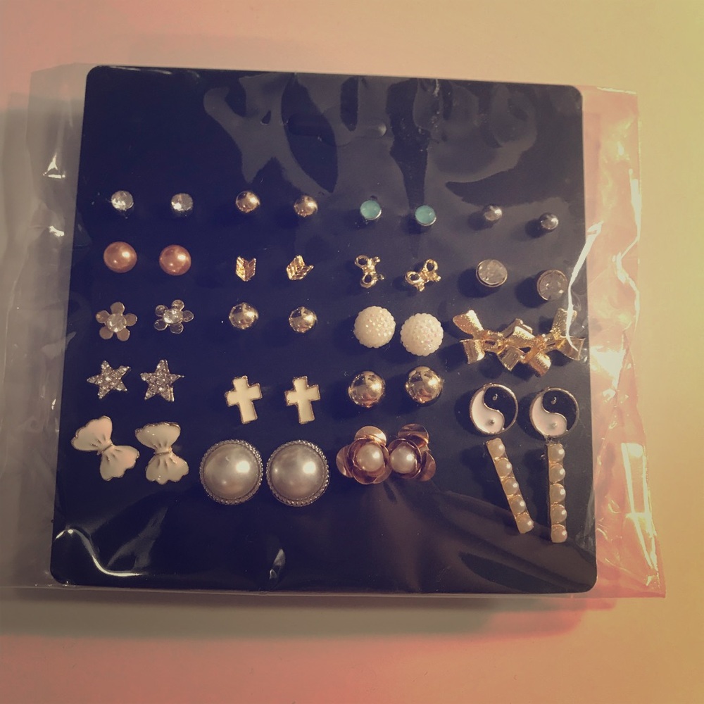 Packet of earrings